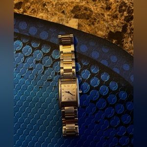 Women’s coach watch